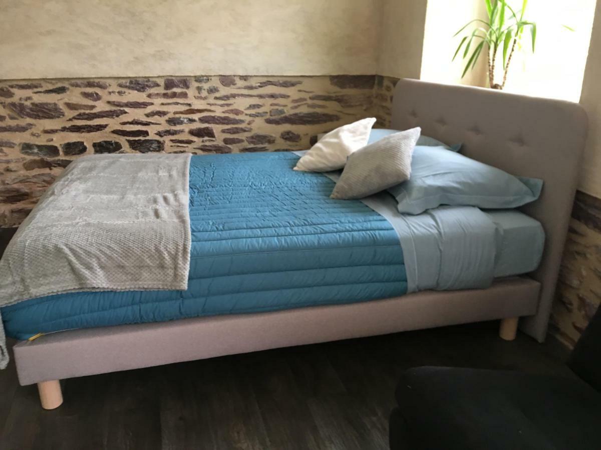Les Gites D'Emilie Melesse المظهر الخارجي الصورة